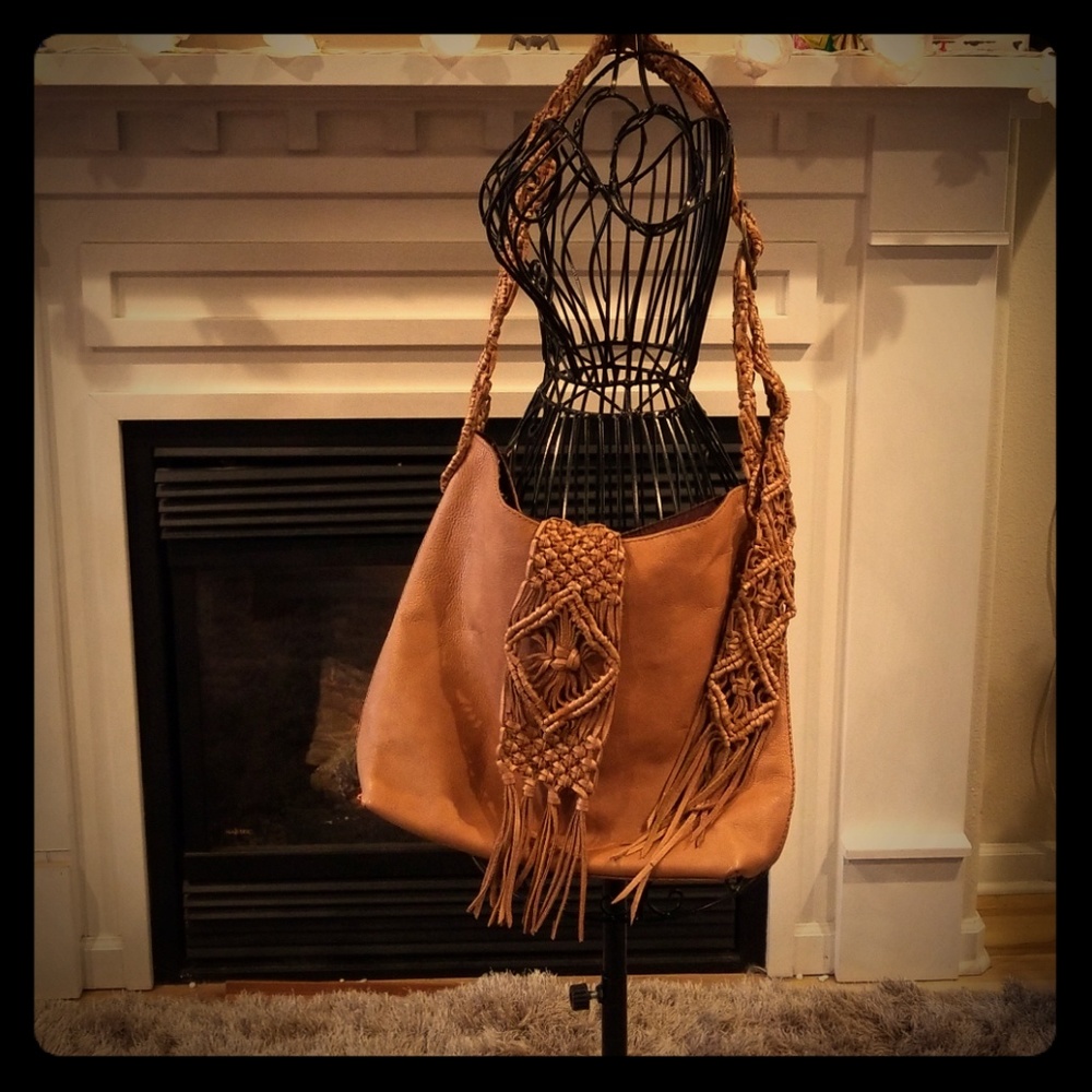Gorgeous Lucky Brand Bag